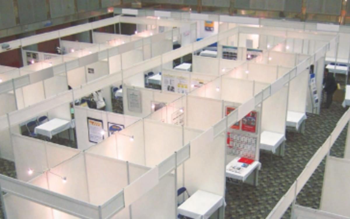 屋内展示会・イベントに必須の「オクタノルム」